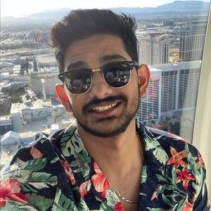 Meet your Posher, Abraham